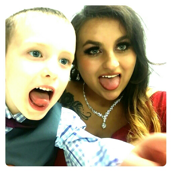 Meet your Posher, Mary jane Bierend - Picture 1 of 4